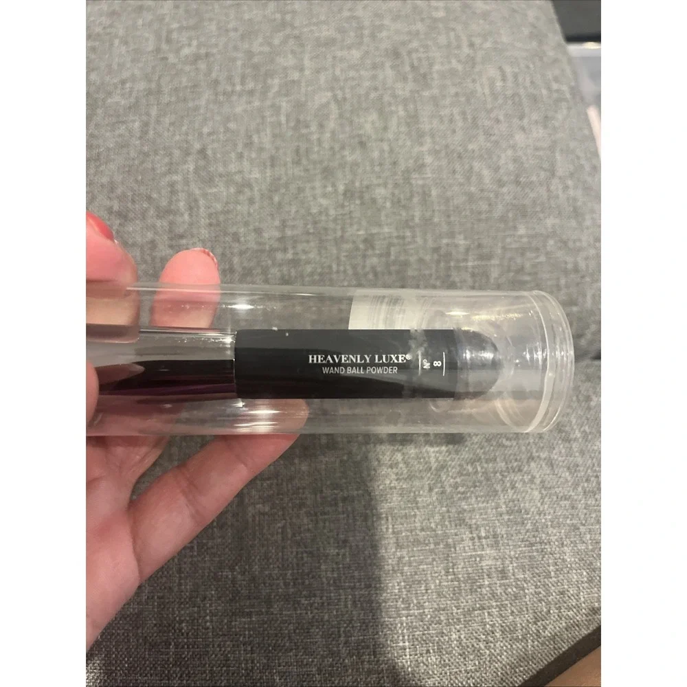 IT COSMETICS HEAVENLY LUXE WAND BALL POWDER BRUSH #8 NEW SEALED